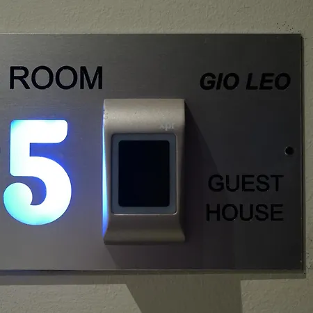 Gio Leo ゲストハウス