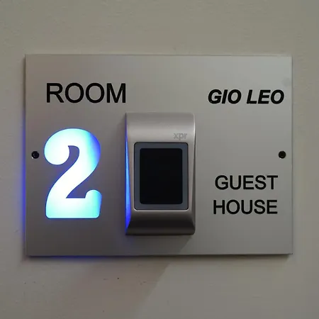 Gio Leo Lesa